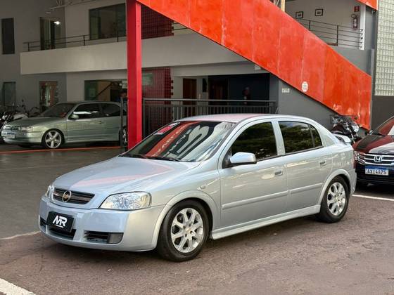 CHEVROLET ASTRA 2.0 MPFI ADVANTAGE 8V FLEX 4P MANUAL